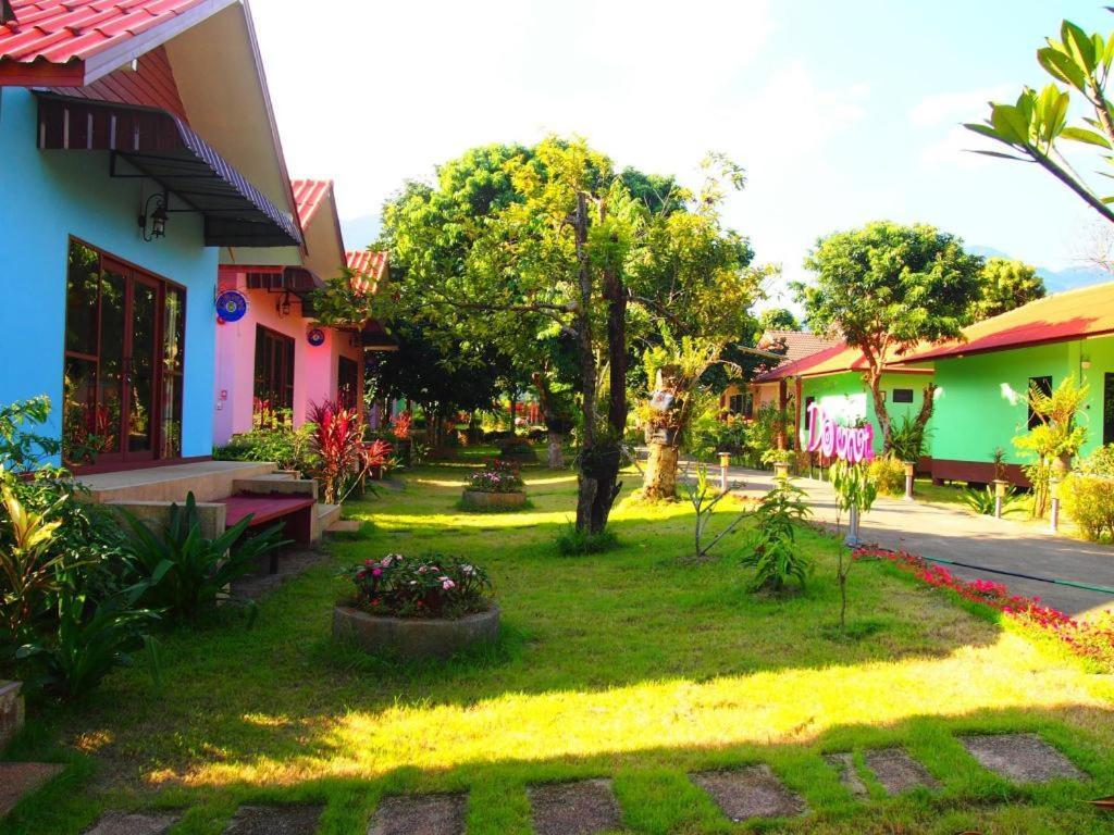 Donut Resort Mae Sai Exterior photo