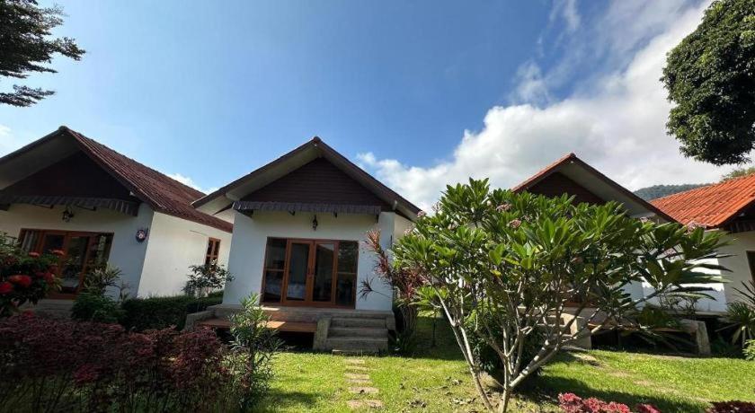 Donut Resort Mae Sai Exterior photo